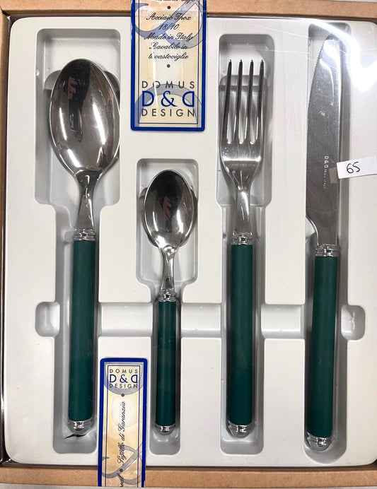 Set 24 Posate Domus Design Verde Satinato 61 - Casa & Stile