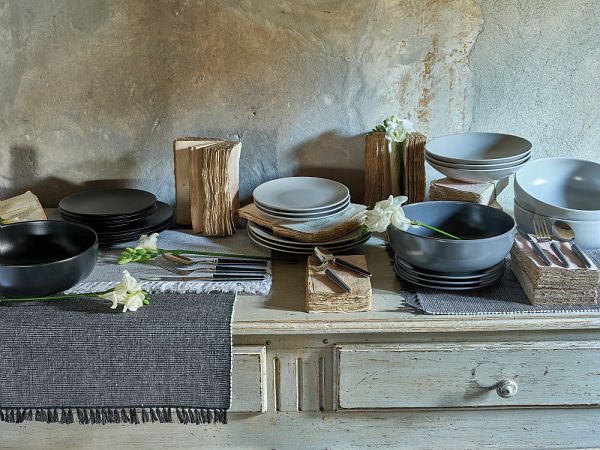 Runner Tavola 40x140 cm Tognana Basic Nero - Casa & Stile